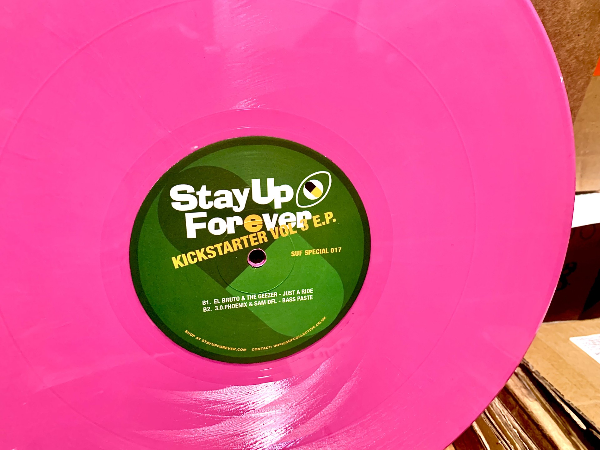 sufspecial017 – Kickstarter Vol. 3 (Solid pink vinyl limited