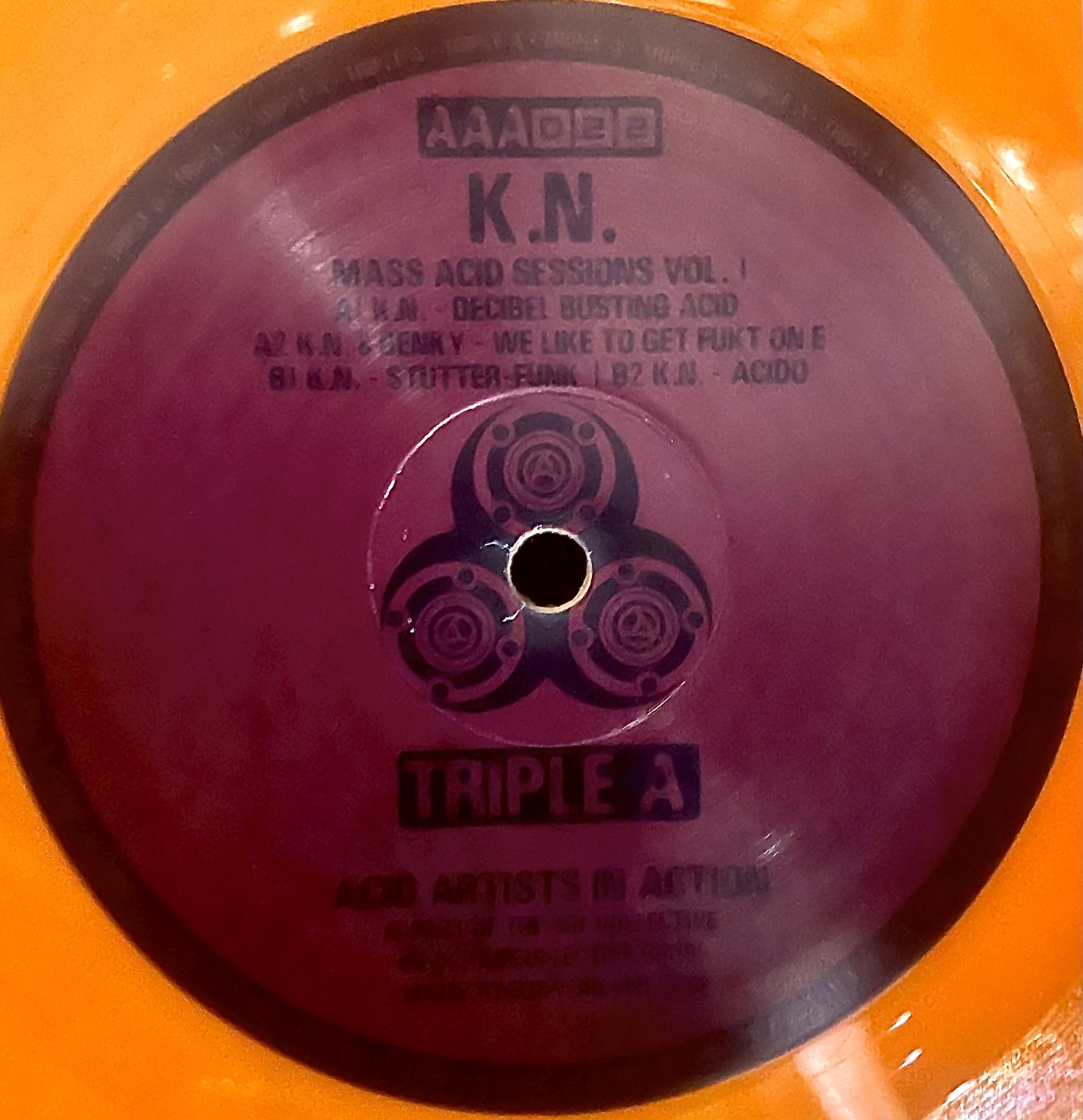 aaa022 – Mass Acid Sessions Vol. 1 (limited orange vinyl 100 press